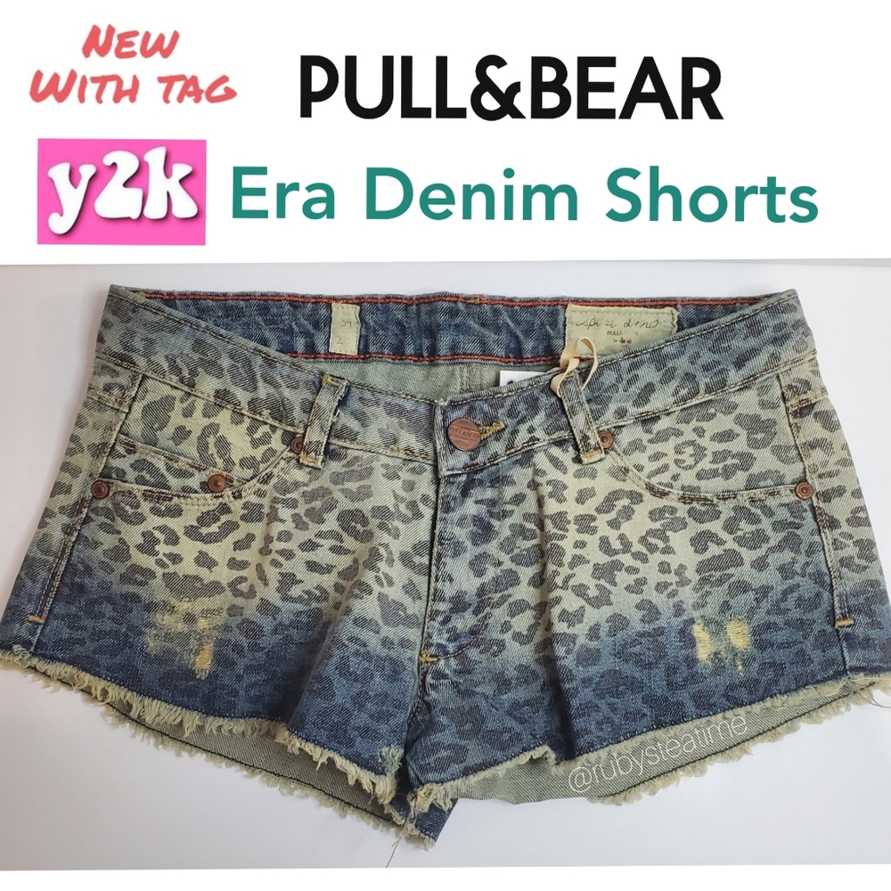 Y2K Era Summer Festival Indigo Ombre Animal Print Destressed Denim & Fray Short